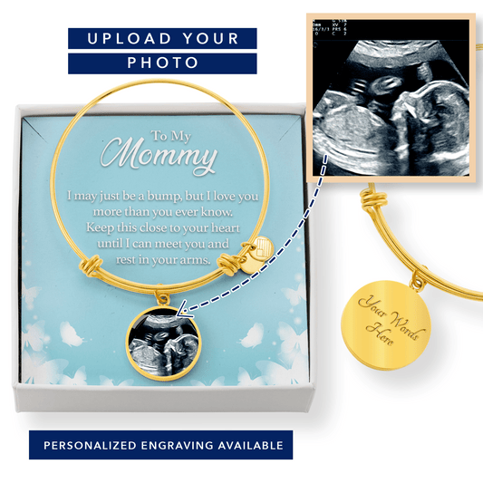 Mom Gift - Luxury Photo Circle Pendant Bangle - To My Mommy: I may just be a bump...